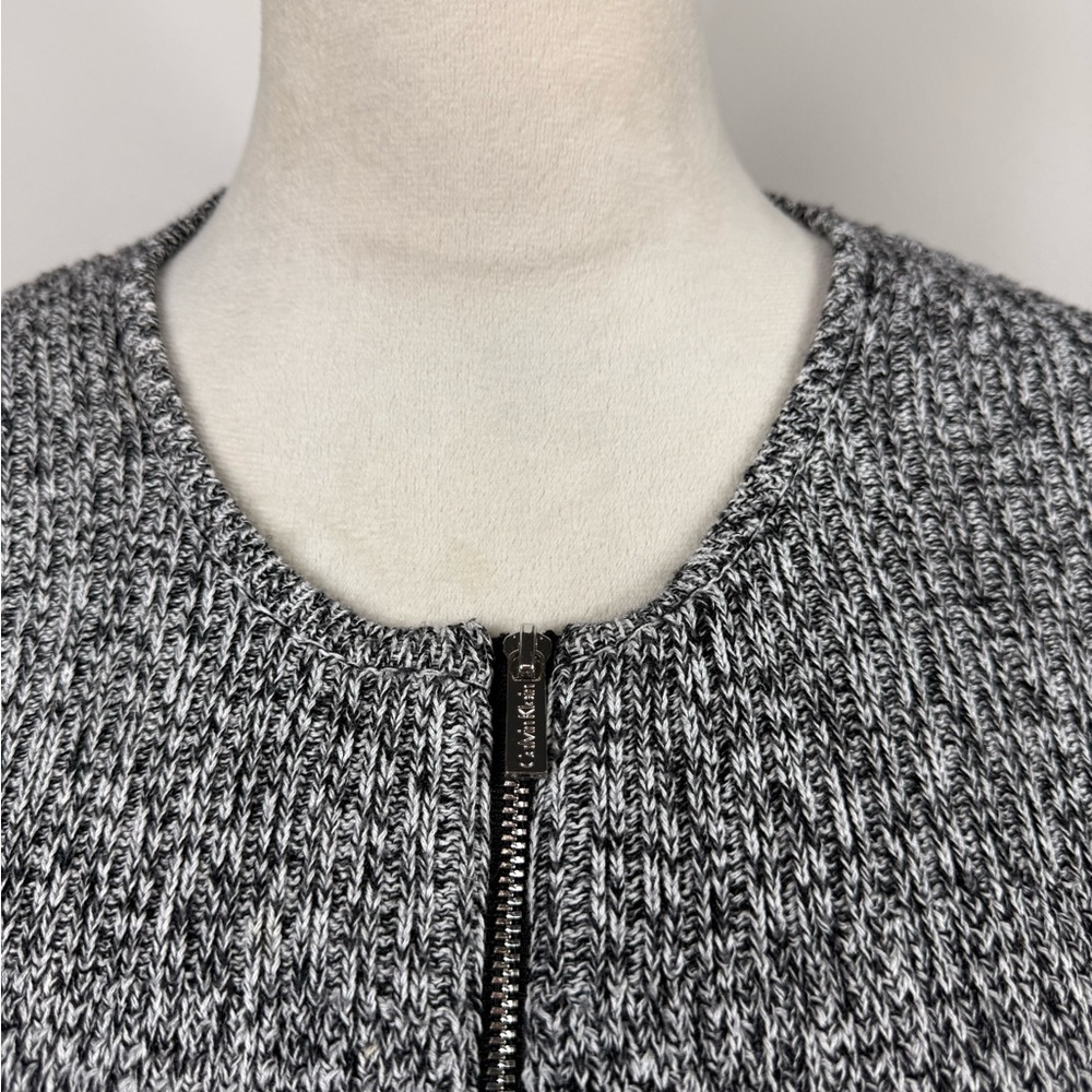 Calvin Klein gray textured zip front long sleeve sweater size large - Picture 7 of 11